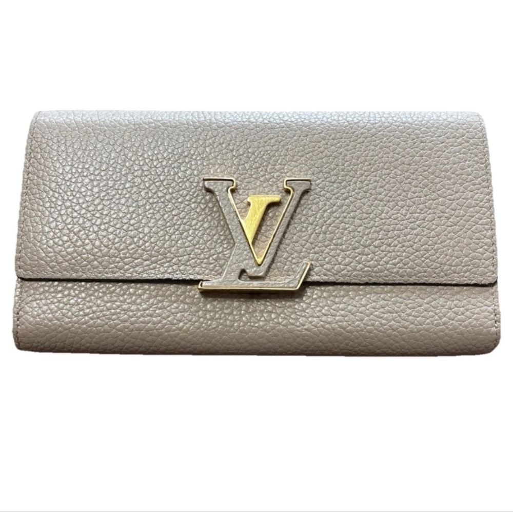 Certified Authentic Louis Vuitton Cream Leather Wallet with Gold LV Logo - Picture 2 of 11